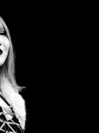 Header Rina